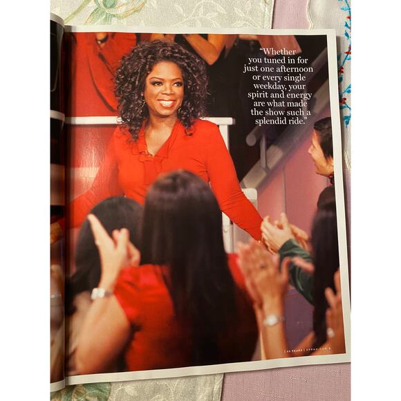 Oprah Winfrey Show 25 Years Commemorative Edition Magazine Format Booklet EUC - Picture 7 of 16